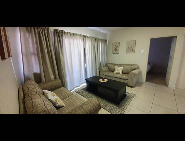 2 BEDROOM PROPERTY TO RENT IN DIE BULT